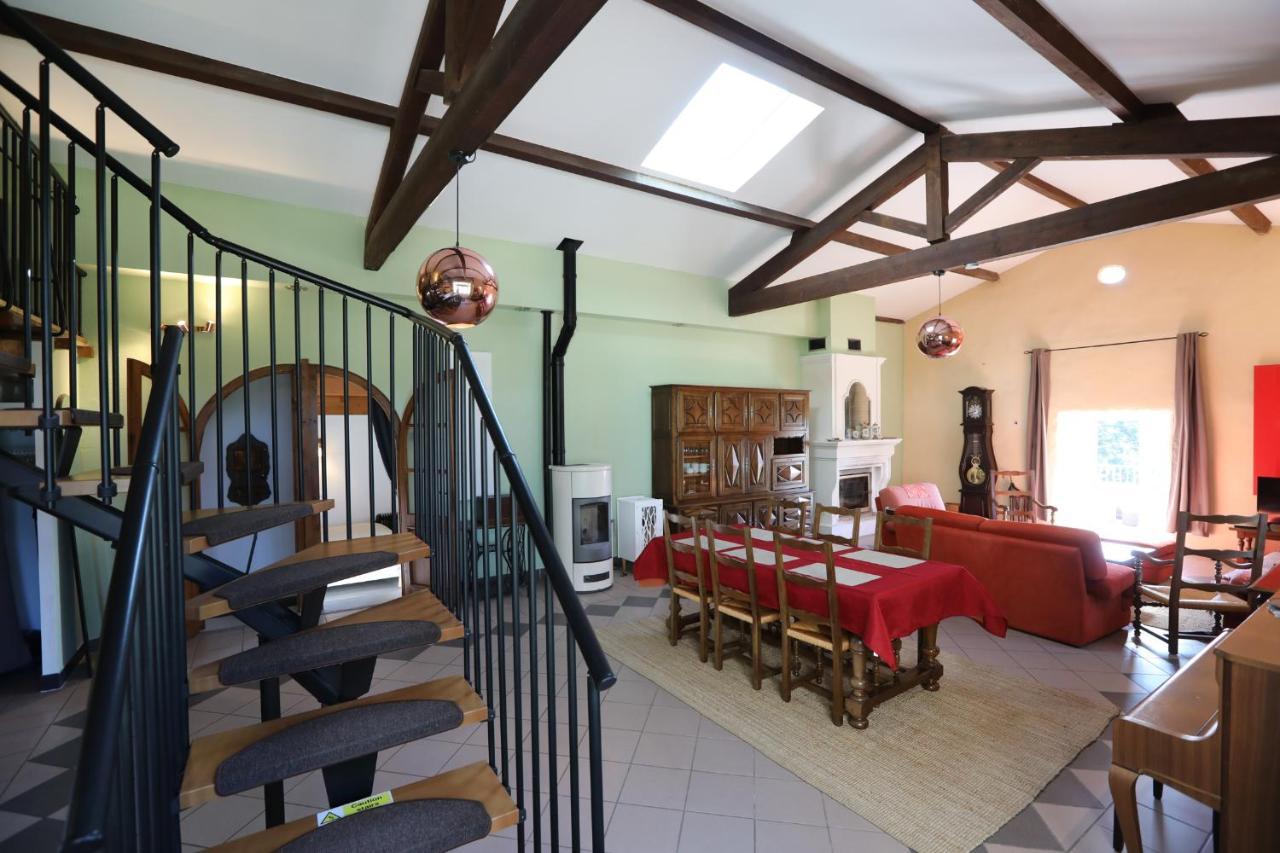 Villa Rouvesol Saint-Romain-de-Lerps Екстериор снимка